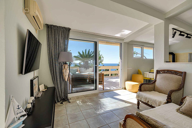 Villa with 3 Separate Apartments – Ideal Investment Opportunity for a Mini-Hotel — photo 9